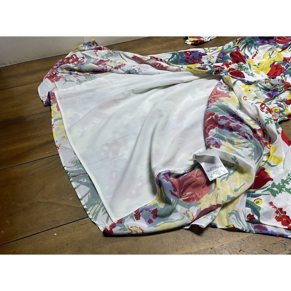 Brooks Brothers Floral Wrap Dress in Crepe Size 4 - Picture 12 of 15